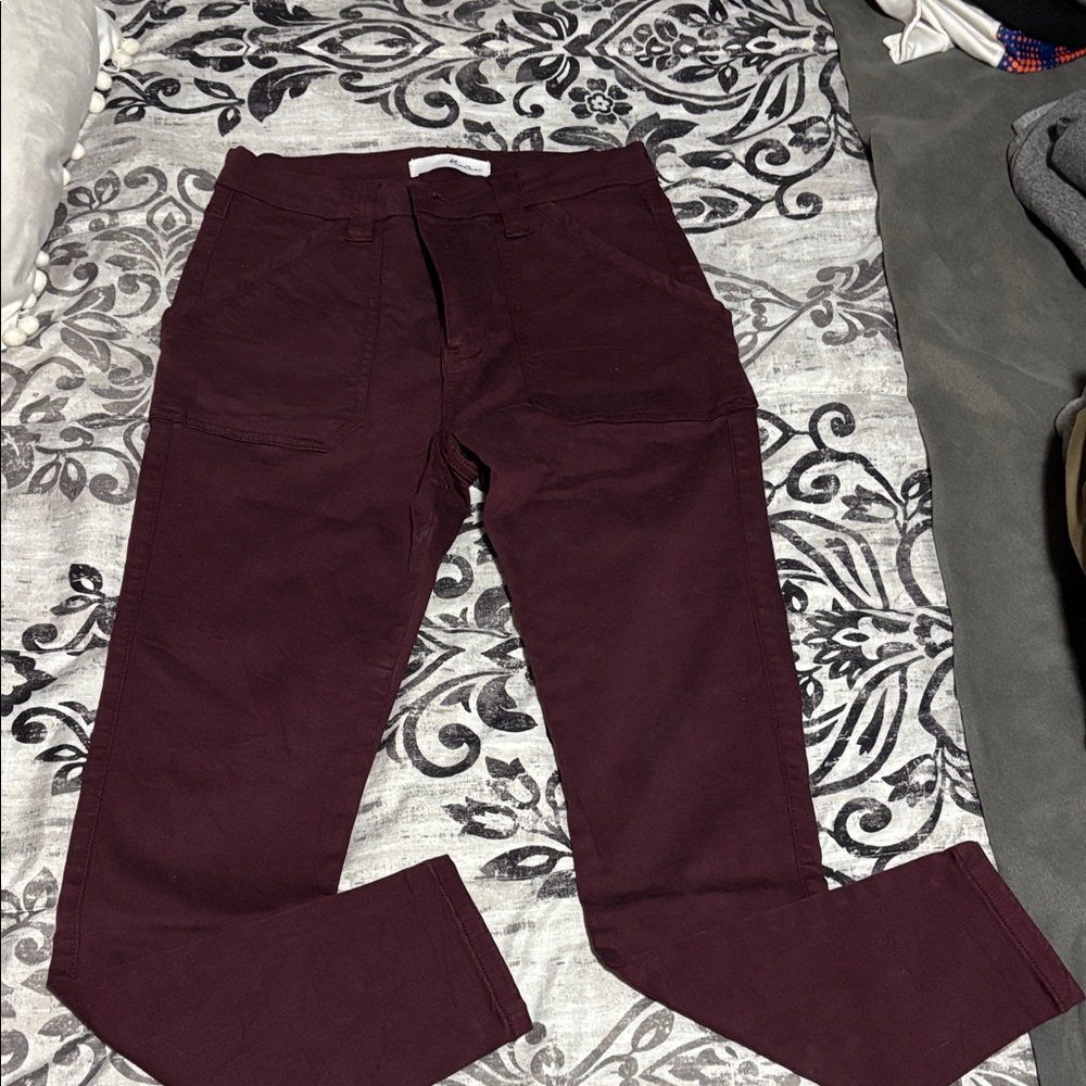 KanCan Women's Burgundy Skinny Pants